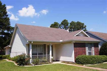 $143,900
West Monroe Real Estate Home for Sale. $143,900 2bd/2ba. - Dwain Sutton of