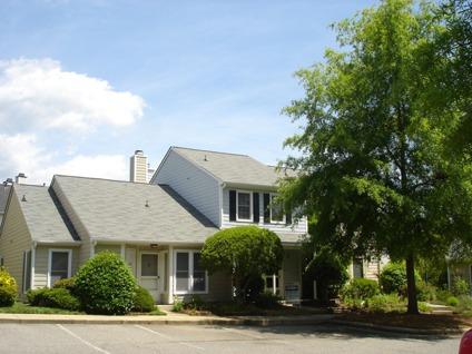 $144,900
Beautiful Chapel Hill Town Home with gorgeous lake view
