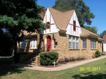 $144,900
Russellville 3BR 2BA, Simply charming hostoric home