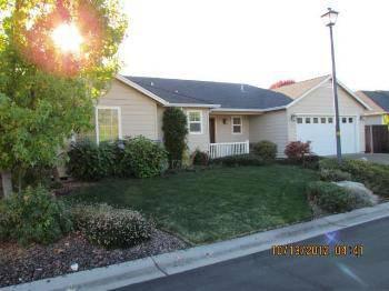 $144,900
Talent 3BR 3BA, Cute and wellcared for home in 55+ Oak
