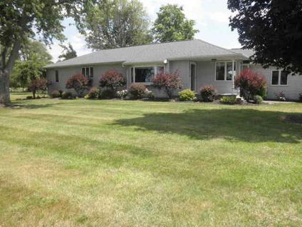 $145,000
Bluffton 3BR 3BA, Looking for that quiet country home that's
