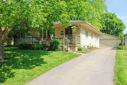 $145,000
Des Moines Two BA, Pride of ownership is evident in this 3