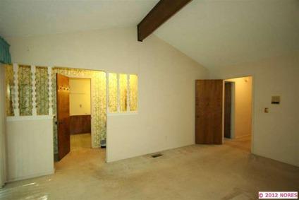 $145,000
Tulsa 2BA, 1 story, 4 br, all large rooms, eating space in