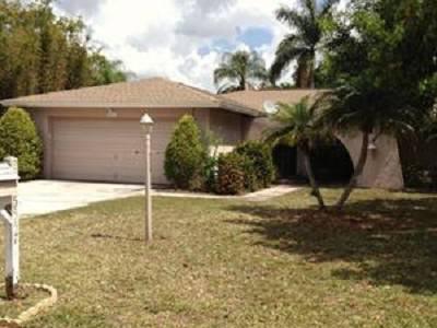 $145,900
2 bedroom 2 bath Fort Myers Home