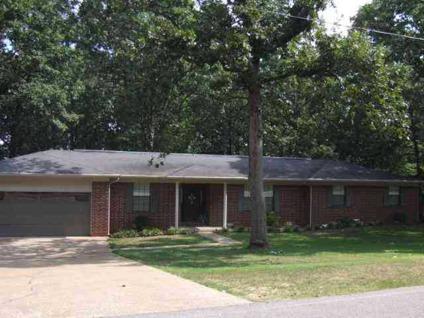 $146,500
GREAT LOCATION close to schools and golf course for this 3BR,2BA home.