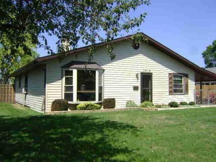 $149,900
1618 State ST, Union Grove WI, 53182