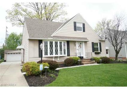 $149,900
Gorgeous Updated 4BD/2.5 BA Home is Calling Your Name! Large Formal Living Room.