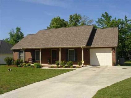 $149,900
Murray, Nearly new 3 bedroom, 2 bath home featuring an open