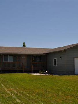 $149,900
Partially Finished Basement and Room For Horses!