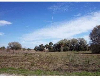 $149,900
Sarasota, Cleared acre ready to build. No deed restrictions.