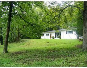 $149,900
Screened Sun Room, Lots of Privacy, Driveway ...