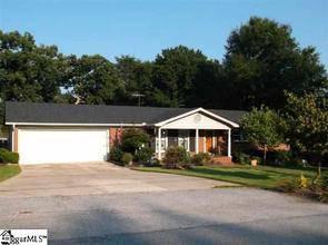 $149,900
This well kept 3BR/2BA brick home located in ...