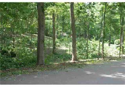 $14,900
Beautiful Building Lot in Dickey Woods Subdivision! Large Hardwood Trees.City