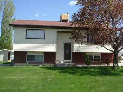 $150,000
RENTAL for sale - GREAT INCOME!