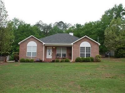 $152,000
Nice Home With Large Rooms!