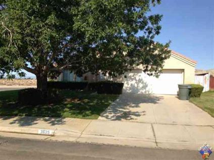 $153,000
This is a short sale listing, all terms are subject to bank approval.