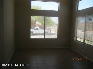 $154,500
Tucson 3BR 2BA, Great ooportunity on the southeast side in