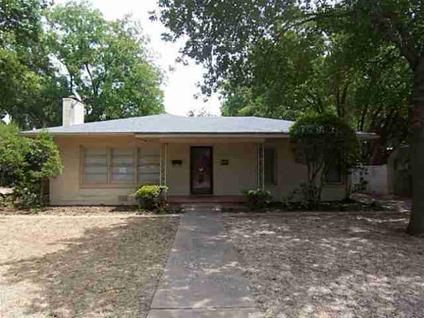 $154,900
Abilene Real Estate Home for Sale. $154,900 3bd/3ba. - Tony Panian of