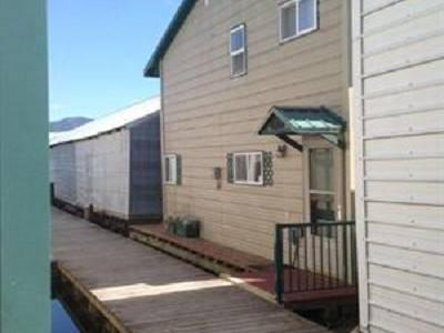$154,900
Bayview 2-Story Float Home!!