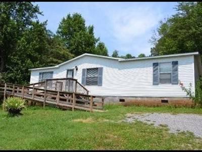$154,900
Great Property With 2 Homes Plus 7.5 Acres!