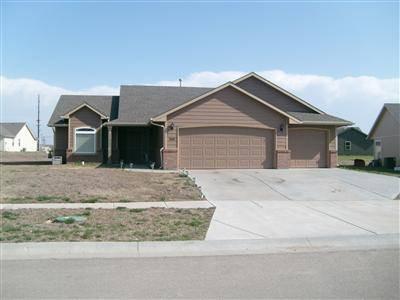 $154,900
Junction City 3BR 2BA, Great family home in Deer Creek