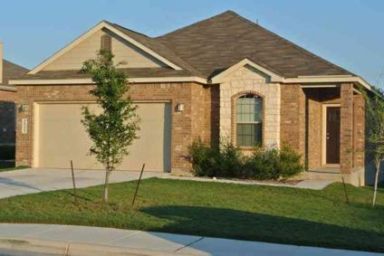$154,900
New Braunfels, A must see 3 bedroom 2 bath home with easy