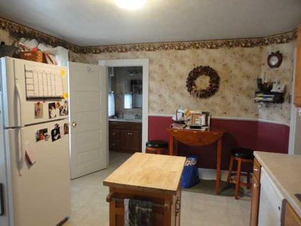 $154,900
Spearfish 3BR 1.5BA, Entertain in your enclosed front porch