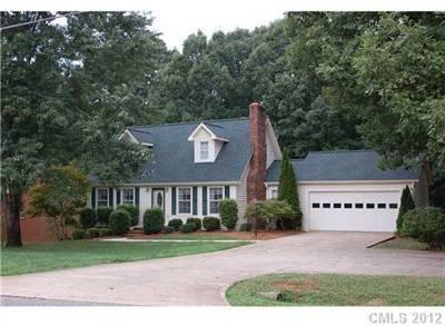 $154,900
Statesville 2BA, Beautiful cape cod with the master bedroom