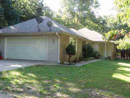 $154,900
Very nice ranch style home in wooded setting. Open kitchen dining area with