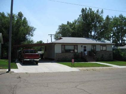 $155,000
Glasgow 3BR 2BA, This 2100+/- sq.ft. home is located in a