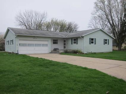 $155,000
HIGHLY RECOMMENDED Ranch home in Sun Prairie