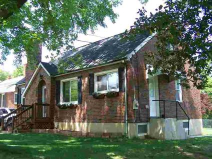 $155,000
Roanoke 3BR 2BA, Do you love the charm and character of