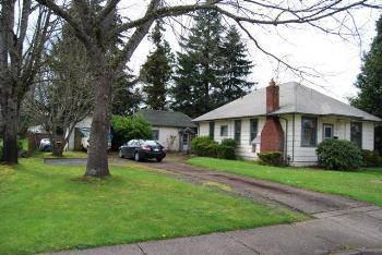 $156,900
Cottage Grove 2BR 1BA, This is a quaint and charming turn of