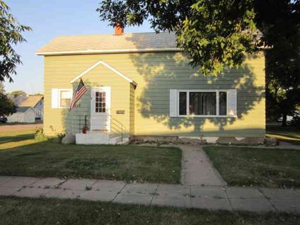 $157,000
Velva 3BR, Would you like to live in a quite little town