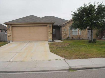 $157,900
Looking for a Home that is Move in Ready? This Immaculate Well Maintained Home