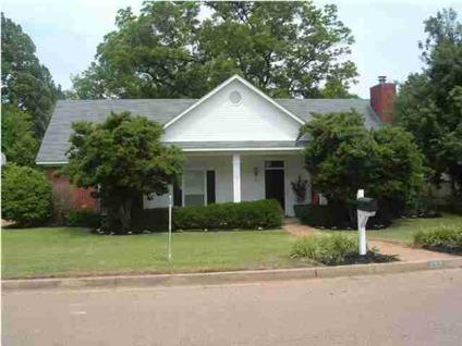 $159,000
Ridgeland, Cute 3BR/2BA house with updated colors and a