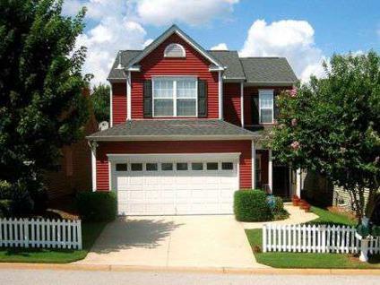 $159,900
Beautiful & Well-Maintained 3BR/2.5BA in Bridges Crossing!