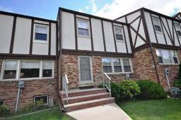 $159,900
Budd Lake 2BR 1.5BA, Listing agent and office: Kelly