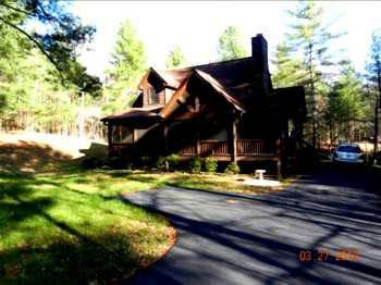 $159,900
Peace & Quiet, Like New Log Sided Cabin