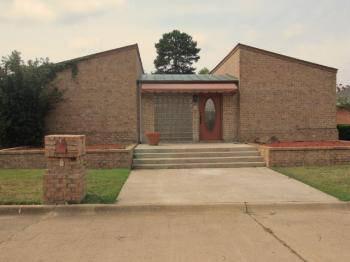 $159,900
Texarkana 3BR 2BA, Looking for something unique!