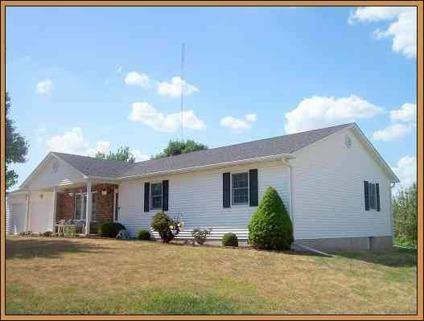 $159,900
This like new immaculately kept ranch style home has big rooms throughout