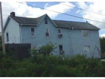 $159,900
This spacious farmhouse comes with 13 month HOME WARRANTY.