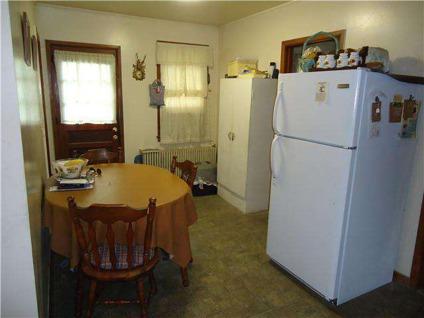 $159,900
Walden, Wonderfully priced 3 bedroom 1 bath ranch with