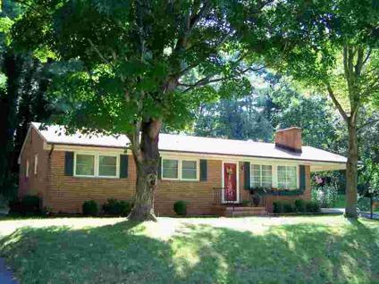 $159,950
Roanoke 3BR 2BA, Are you looking for an affordable