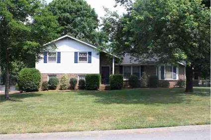 $159,951
Hendersonville 3BR 2BA, DON'T MISS THIS AMAZING HOME IN THE