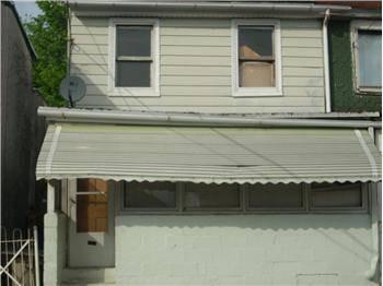 $15,000
Great BUY-FIX-HOLD in Germantown