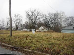 $15,000
Joliet, 3-50'x120' lot being sold for $15,000 EACH.