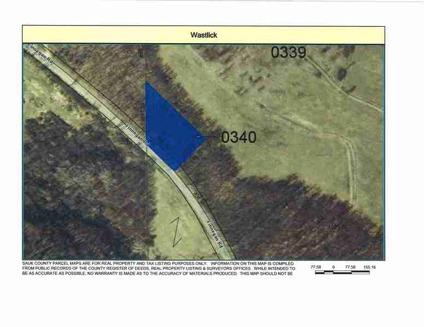 $15,000
Reedsburg, 1.14 Acre parcel located southwest of in a valley