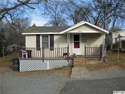 $15,900
Monroe 1BA, Ranch home with 3 bedrooms close to everything