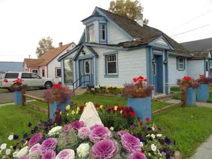 $160,000
Fairbanks Real Estate Home for Sale. $160,000 2bd/1ba. - Grace Minder of